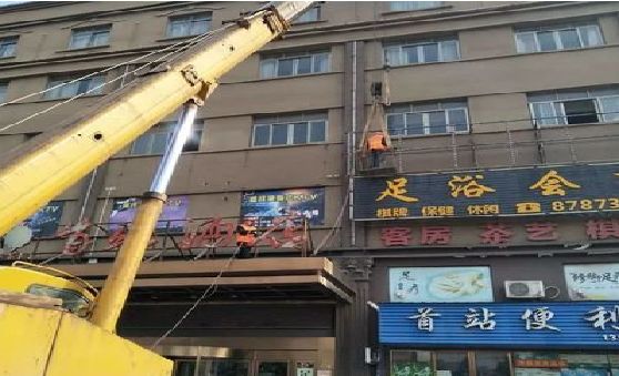 信阳安装较高的门店招牌有什么好的方法？